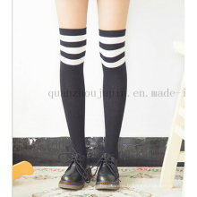Chaussettes de bas de genou d&#39;étudiant japonais de coton de vente chaude d&#39;OEM